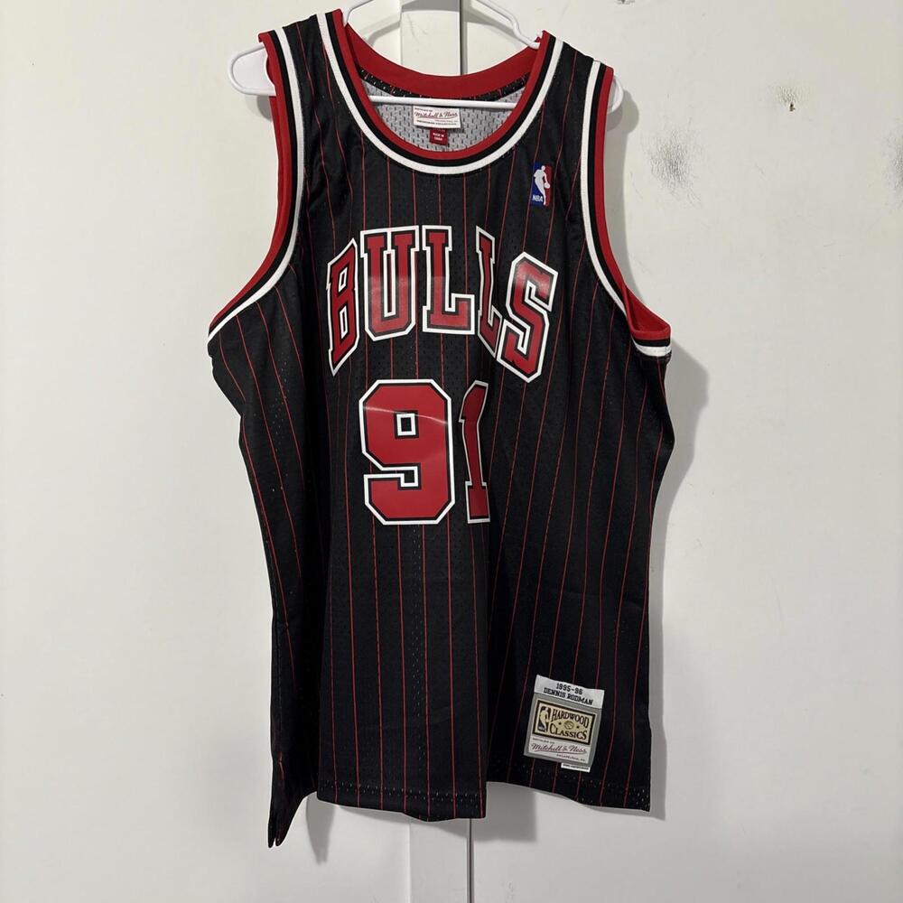 Chicago Bulls Dennis Rodman Mitchell & Ness Alternate 1995-96 Jersey  2XL NEW